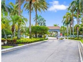3863 SW 53rd  Pl, Hollywood FL 33312