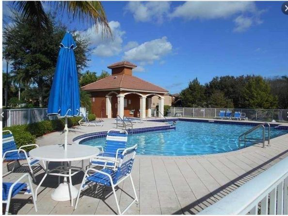 3863 SW 53rd  Pl, Hollywood FL 33312