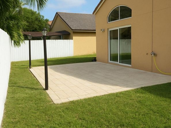 3863 SW 53rd  Pl, Hollywood FL 33312