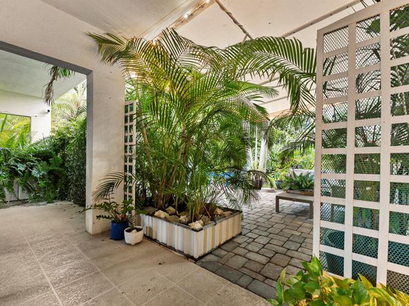 1202 Hillsboro Mile 2a, Hillsboro Beach FL 33062