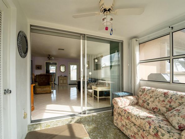 2955 W Crosley Drive J, West Palm Beach FL 33415