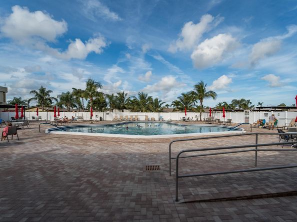 2955 W Crosley Drive J, West Palm Beach FL 33415