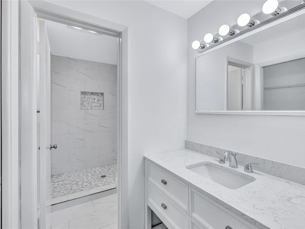 2830 Riverside Dr 201C, Coral Springs FL 33065