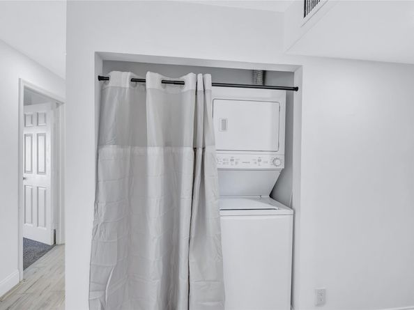 2830 Riverside Dr 201C, Coral Springs FL 33065