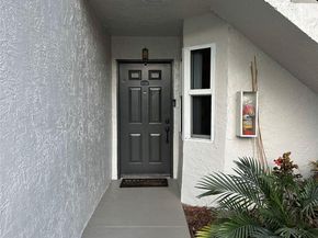 11360 SW 3rd ST 11360, Pembroke Pines FL 33025
