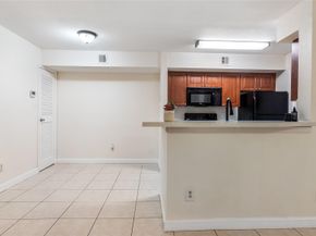 875 Riverside Drive 717, Coral Springs FL 33071