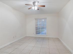 875 Riverside Drive 717, Coral Springs FL 33071