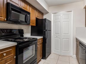 875 Riverside Drive 717, Coral Springs FL 33071