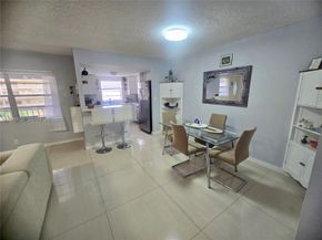 5300 Washington Street U403, Hollywood FL 33021