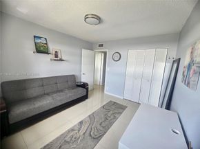 5300 Washington Street U403, Hollywood FL 33021