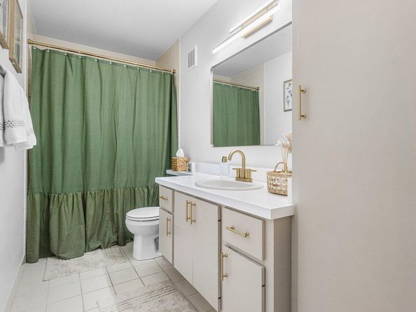 33 Clinton Court C, Royal Palm Beach FL 33411