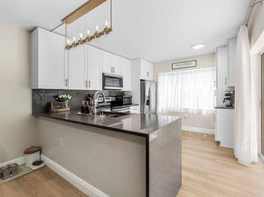 33 Clinton Court C, Royal Palm Beach FL 33411