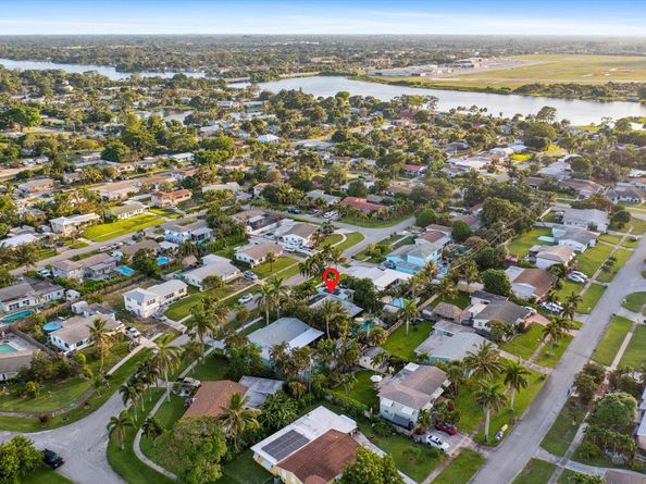 1320 Ontario Drive, Lake Worth FL 33461