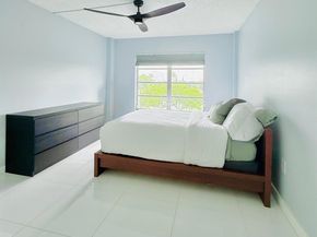 4164 Inverrary Drive 404, Lauderhill FL 33319