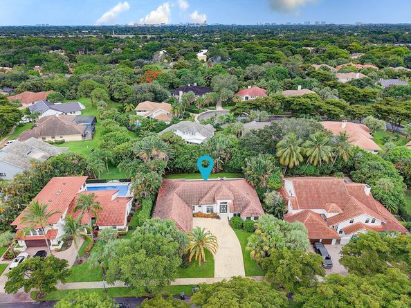 910 Parkside Circle N, Boca Raton FL 33486