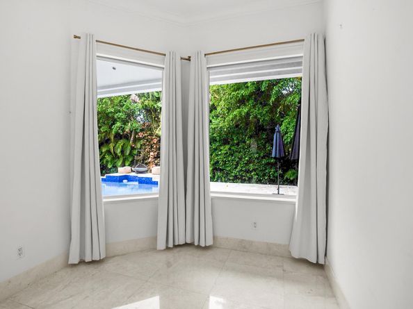 910 Parkside Circle N, Boca Raton FL 33486