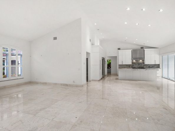 910 Parkside Circle N, Boca Raton FL 33486