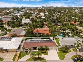 2862 NE 35th Court, Lighthouse Point FL 33064