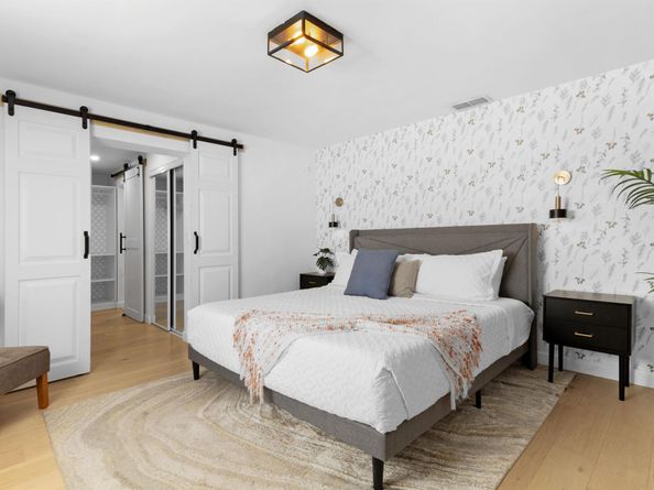 2862 NE 35th Court, Lighthouse Point FL 33064