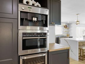 2862 NE 35th Court, Lighthouse Point FL 33064