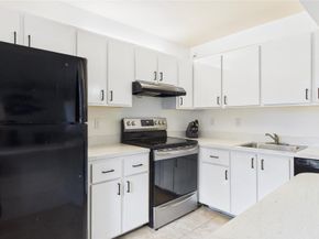 9809 NW 3rd Ct 8, Fort Lauderdale FL 33324