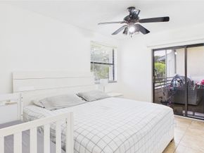 9809 NW 3rd Ct 8, Fort Lauderdale FL 33324