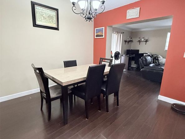 4290 NW 120th Way, Sunrise FL 33323