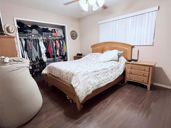4290 NW 120th Way, Sunrise FL 33323