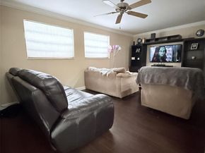 4290 NW 120th Way, Sunrise FL 33323