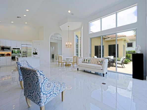 118 Monte Carlo Drive, Palm Beach Gardens FL 33418
