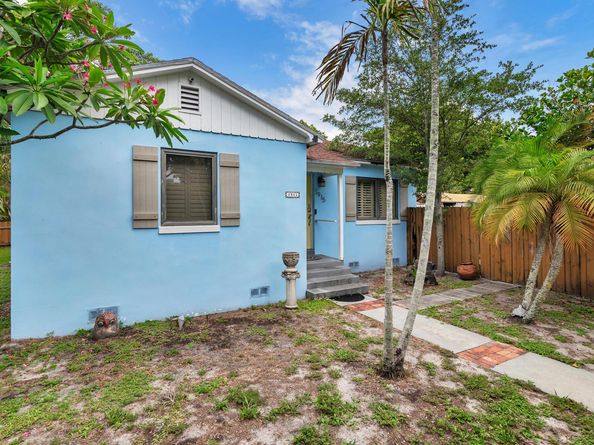 1915 Lake Avenue, West Palm Beach FL 33401