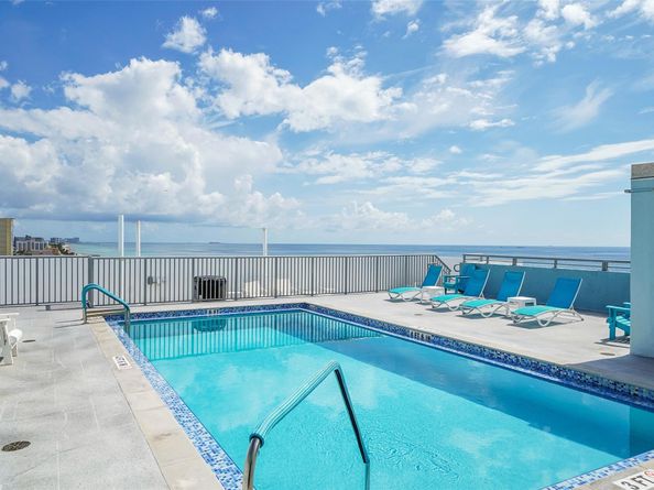 400 N Surf Rd 703, Hollywood FL 33019