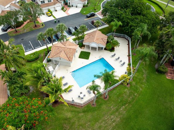 15100 SW 16th St, Pembroke Pines FL 33027
