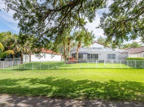 15100 SW 16th St, Pembroke Pines FL 33027