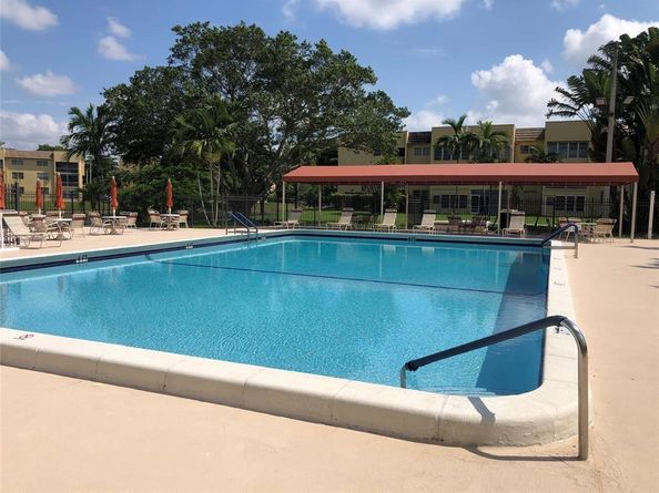 6161 NW 57th Ct 207, Tamarac FL 33319