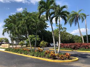 6161 NW 57th Ct 207, Tamarac FL 33319