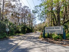 2012 NW 39th St, Oakland Park FL 33309