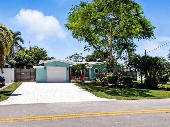 2012 NW 39th St, Oakland Park FL 33309