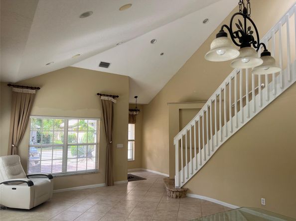11217 NW 68th Pl, Parkland FL 33076