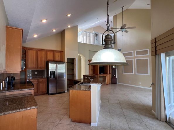 11217 NW 68th Pl, Parkland FL 33076