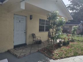 6111 SW 32nd St, Miramar FL 33023