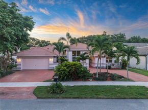9101 N Southern Orchard Rd, Davie FL 33328