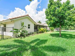 9101 N Southern Orchard Rd, Davie FL 33328