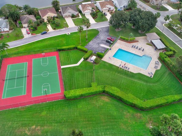 9123 Carma Drive, Boynton Beach FL 33472
