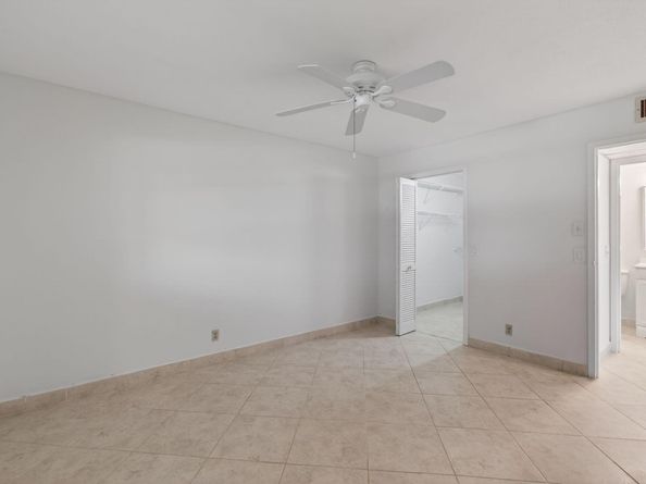 228 Brittany E, Delray Beach FL 33446