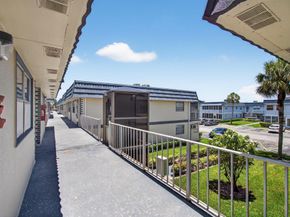 228 Brittany E, Delray Beach FL 33446