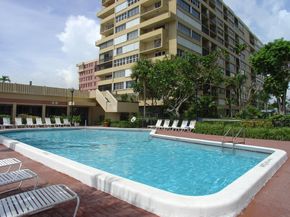 1160 N Federal Hwy 623, Fort Lauderdale FL 33304