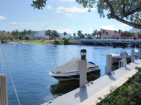 1160 N Federal Hwy 623, Fort Lauderdale FL 33304