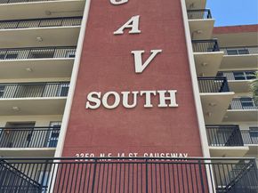 2350 NE 14th Street Cswy 715, Pompano Beach FL 33062