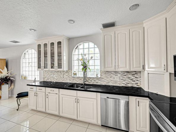3568 Admirals Way, Delray Beach FL 33483